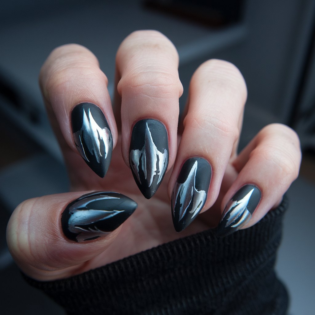 Monster Claw Nails