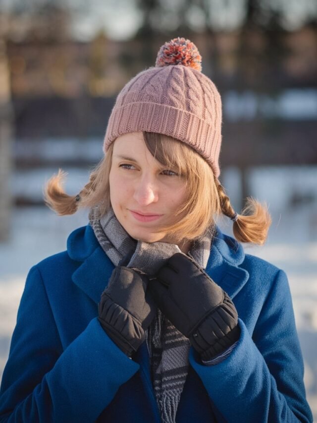 Trendy Beanie Hairstyles for Winter: Cozy, Stylish & Effortless Looks